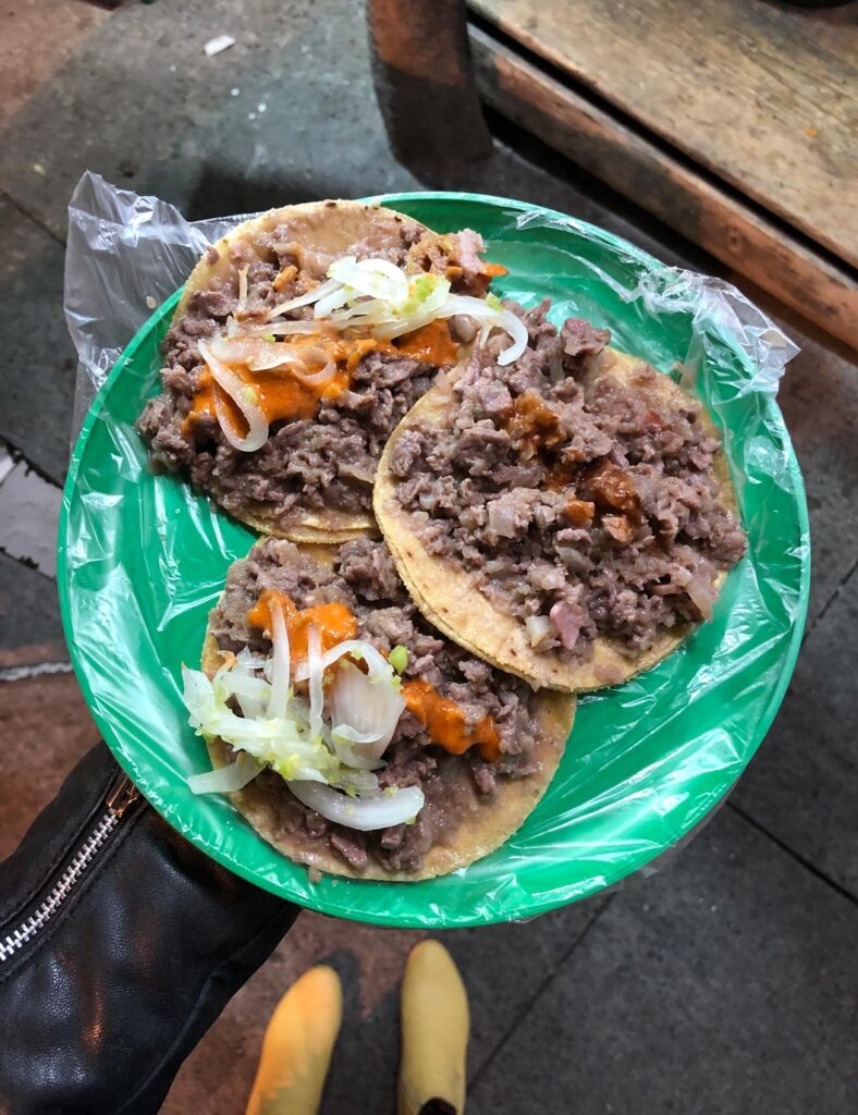 Tacos callejeros Foto: Mariana Castillo