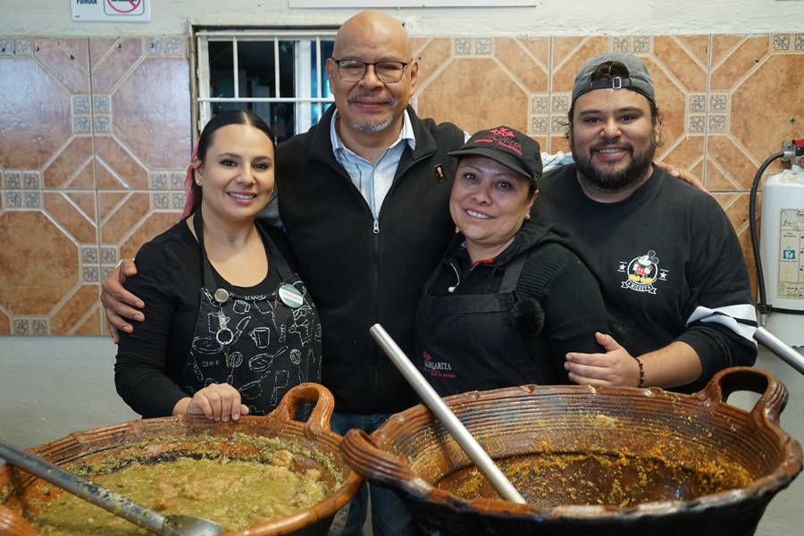 Mariana, Ricardo, Margarita y Richie en Fonda Margarita. Foto: Mariana Castillo Hernández